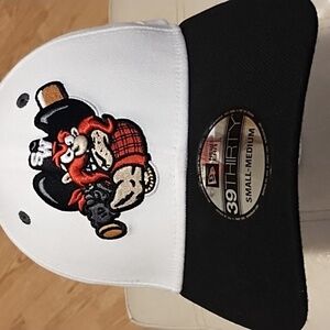 New Era 39Thirty logo ballcap small/medium